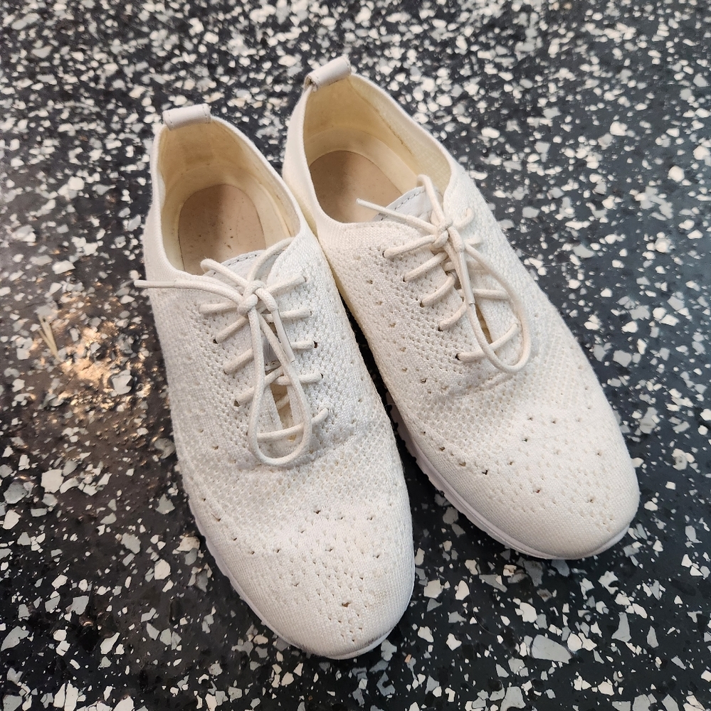 Cole Haan Zerogrand Stitchlite White Wingtip Oxford Size 5.5